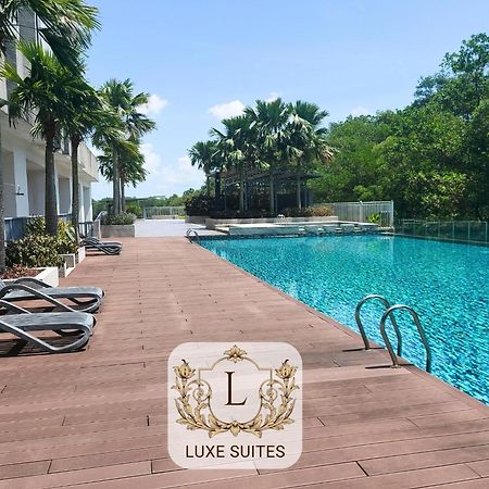 Luxe Suites At Skyloft Джохор-Бару Экстерьер фото