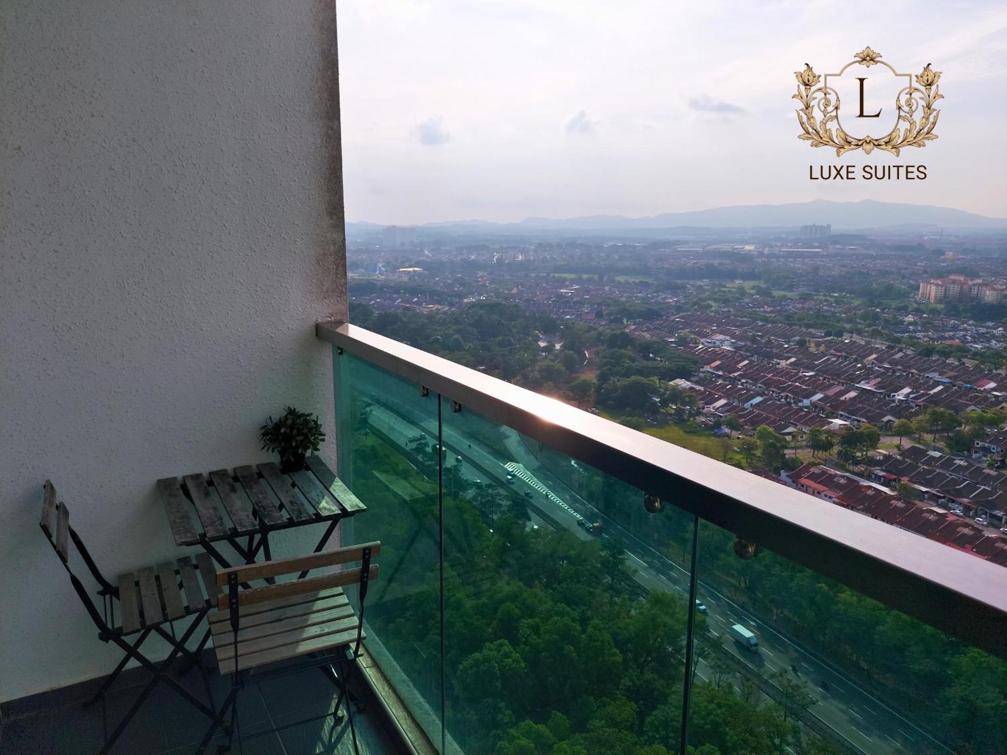Luxe Suites At Skyloft Джохор-Бару Экстерьер фото